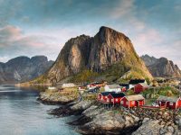 HOLDOYA ISLAND, NORWEGEN